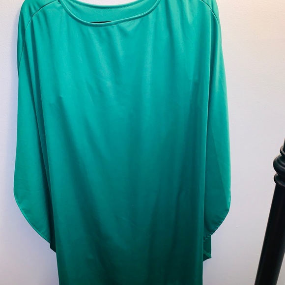 NWOT ~ Green Cape Dress Size M - Picture 6 of 8